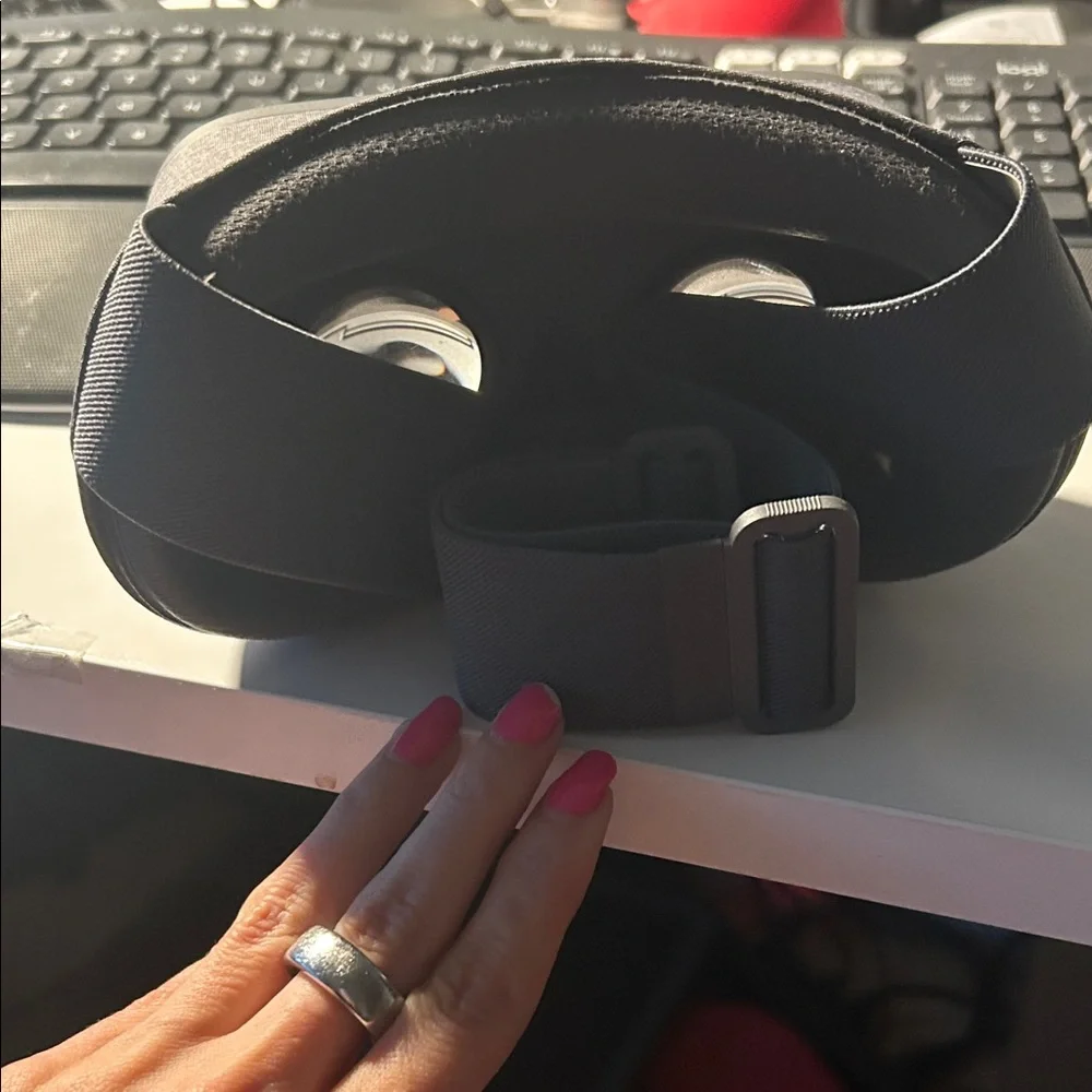 Google daydream VR Headset